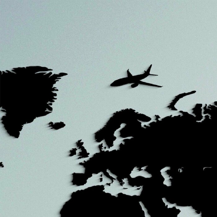 Letadlo k mapě světa | Černá