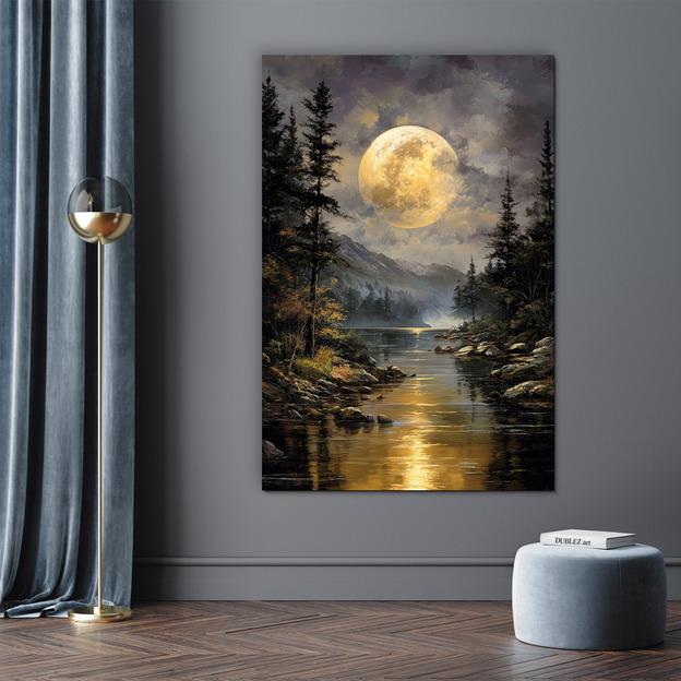 Image - Full moon over the lake