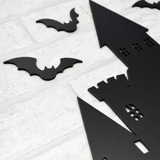 Halloween Wall Decoration - Spooky Castle