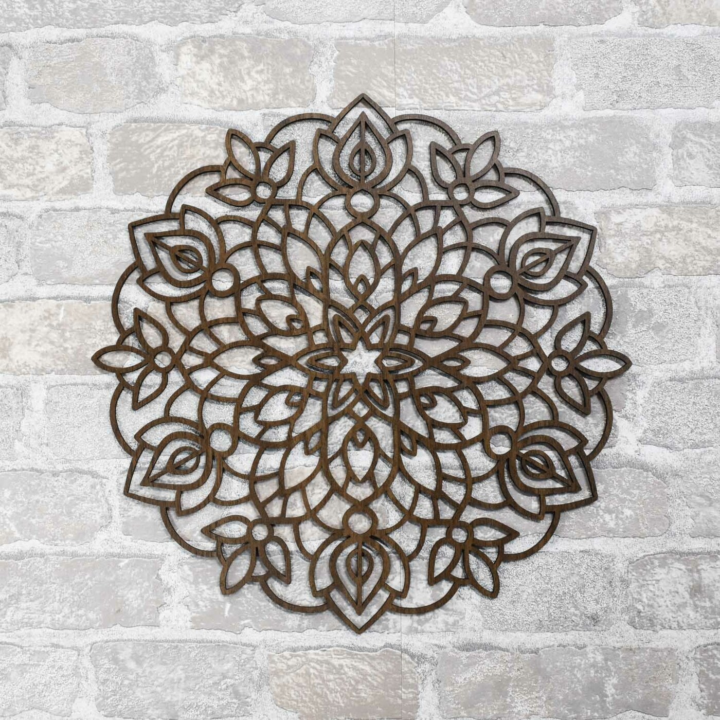 Wooden Mandala on the Wall - Yenefer | Walnut