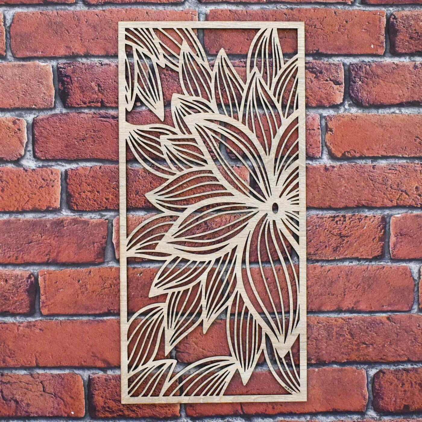 Cut-out Panel on the Wall - Water Lilies | Oak Sonoma