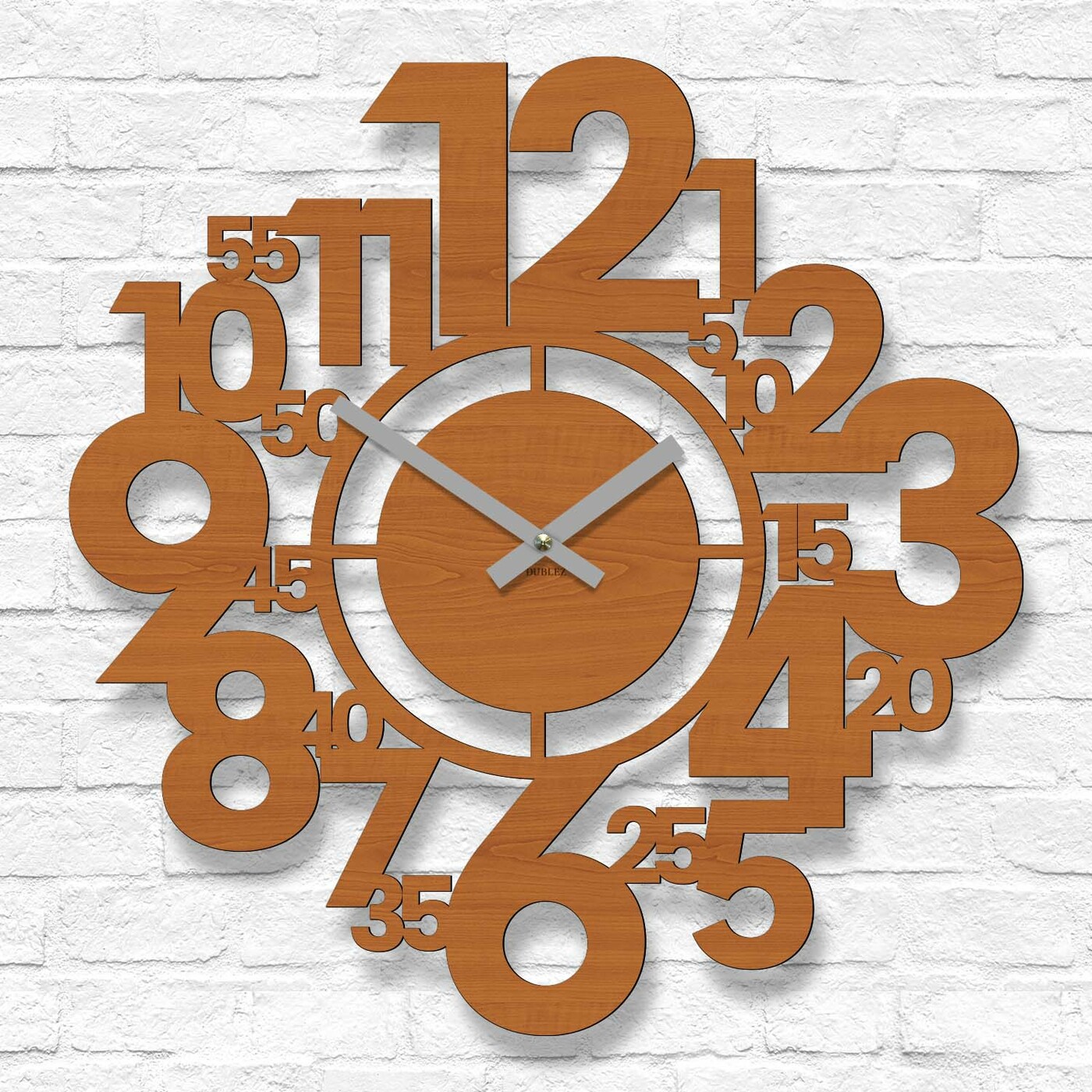 Stílusos mutatós falióra - Heures | Cseresznye