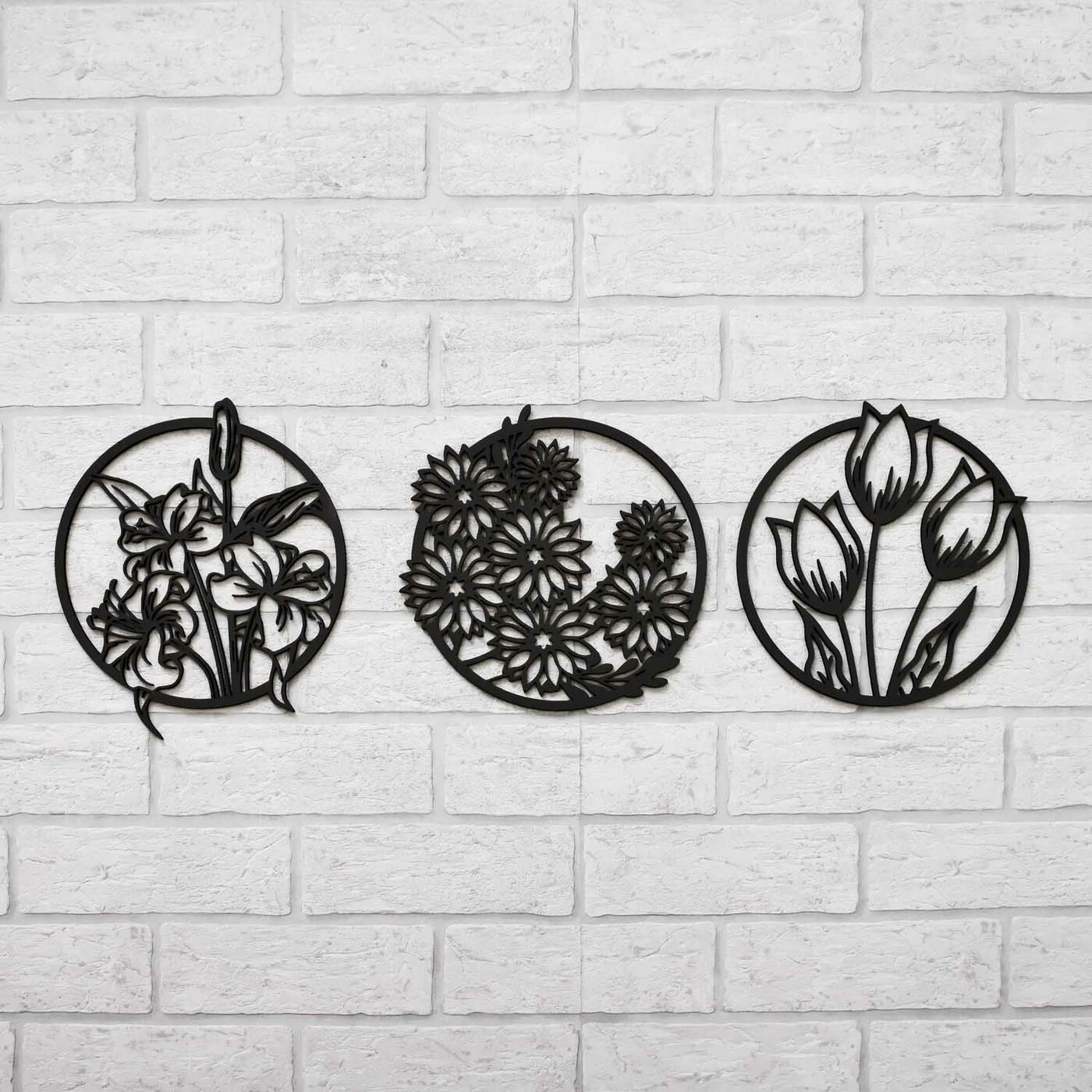 Modern Wall Art for the Kitchen - Flowers | Black