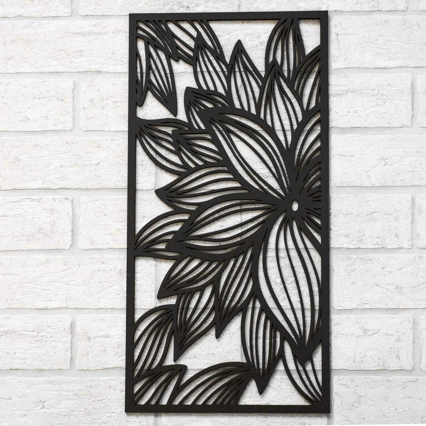Cut-out Panel on the Wall - Water Lilies | Black