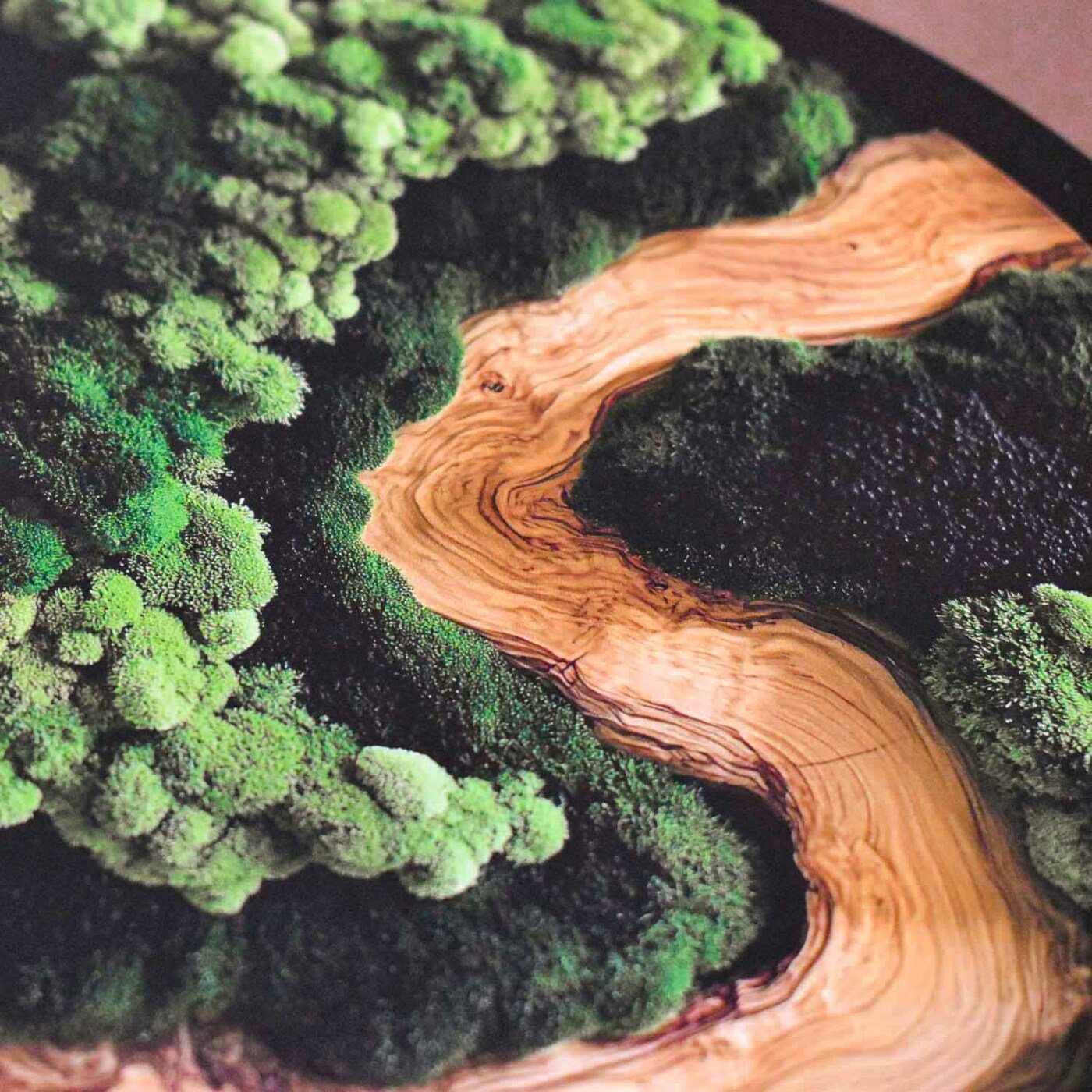 Round Moss Wall Art - Rin no Mori