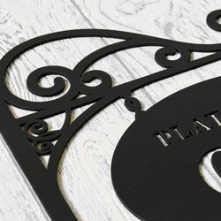 Wooden Door Decoration - Platform 9 and 3/4 | Black