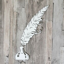 Vintage Home Accessory - Inkwell and Pen | White