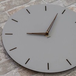 Minimalist Wooden Wall Clock | Silver