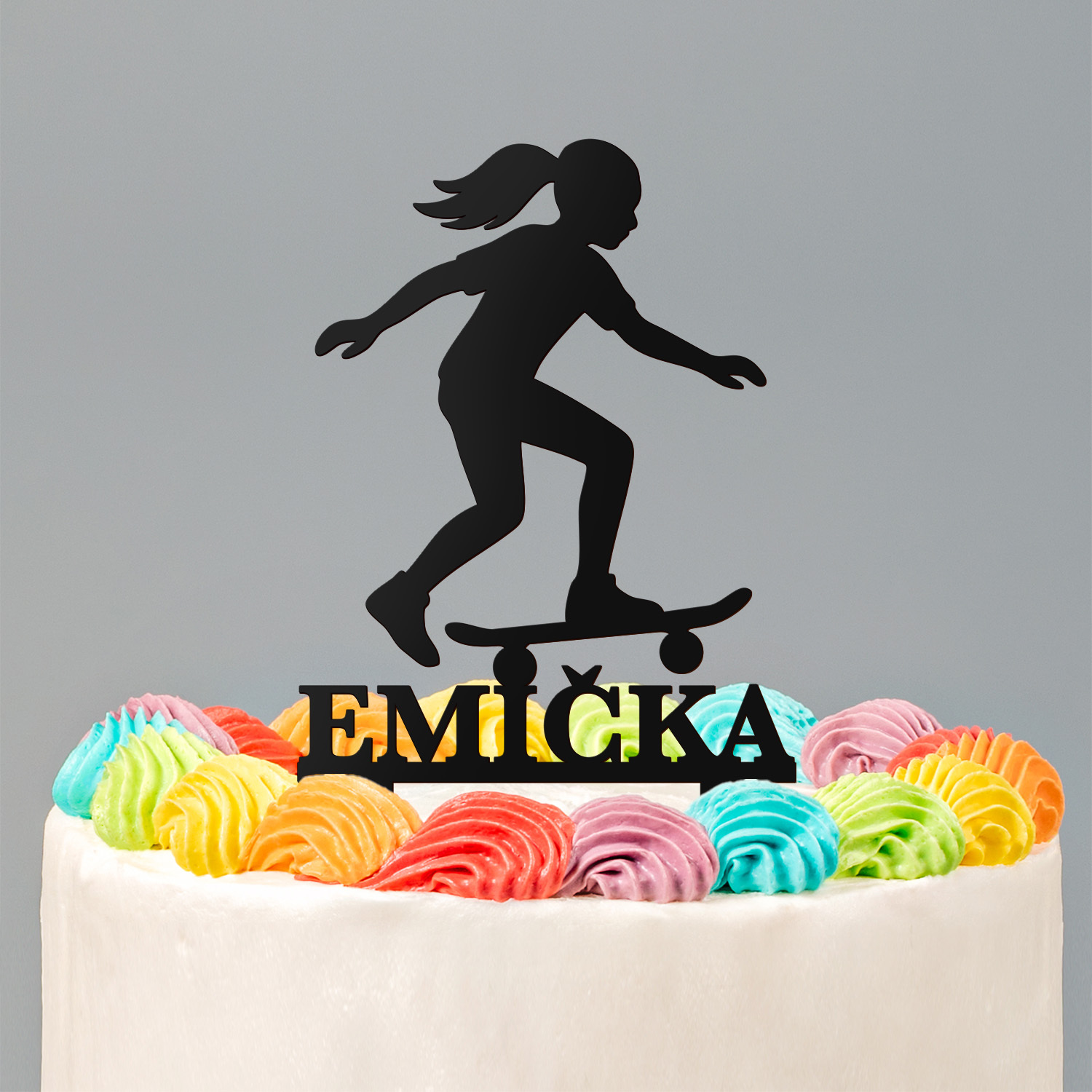 Zápich s vlastným menom do torty - Skateboardistka
