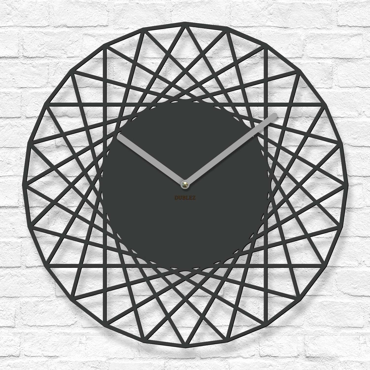 Dizajnové hodiny na stenu - Geometra