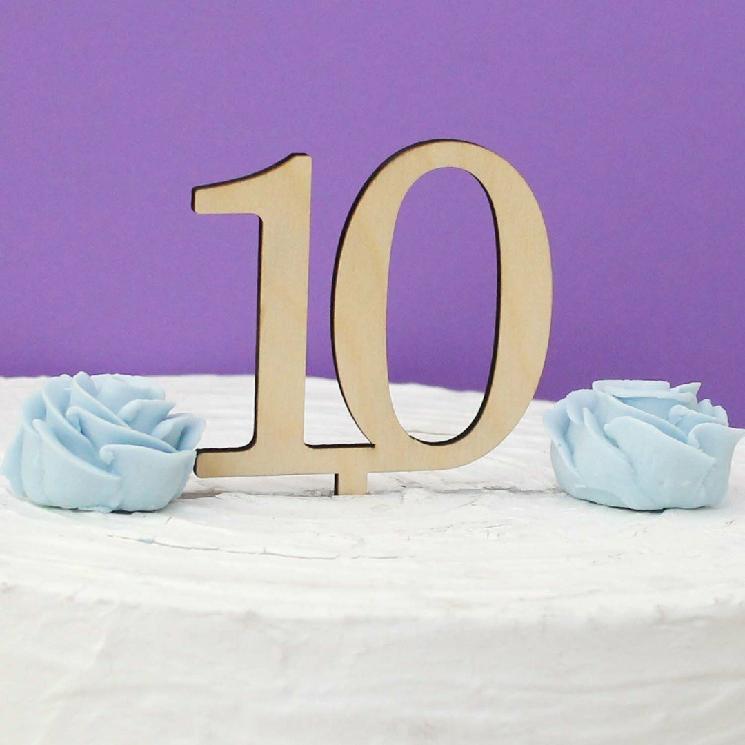Dřevěné číslo - zápich na dort 10