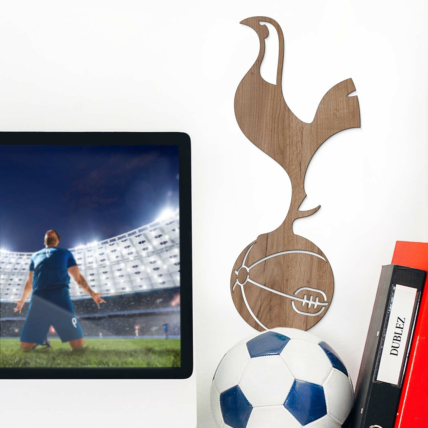 Drevené logo - Tottenham Hotspur F.C.