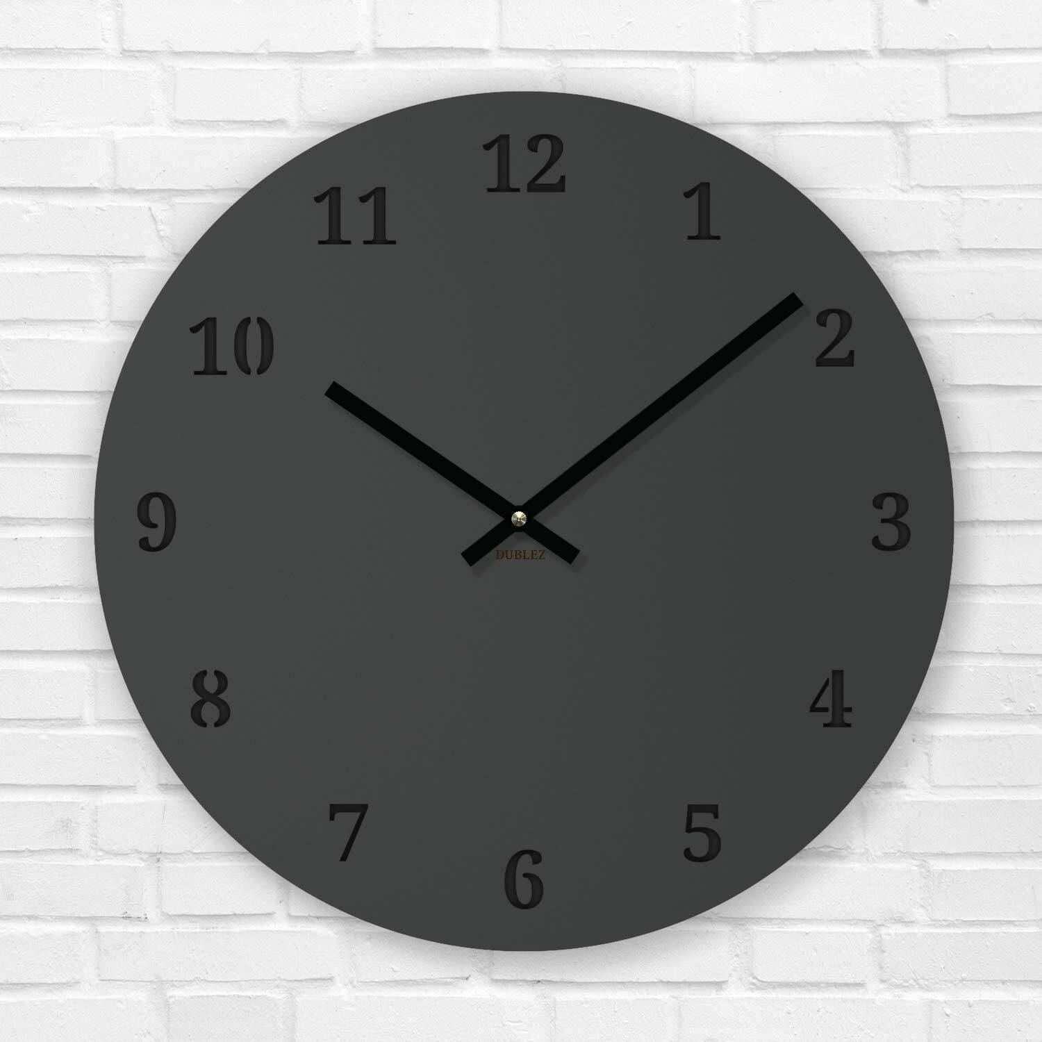 Designové nástěnné hodiny - Basic