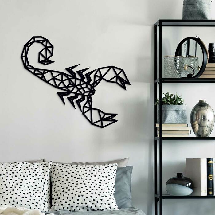 Polygonálna dekorácia na stenu - Znamenie Škorpión | Čierna