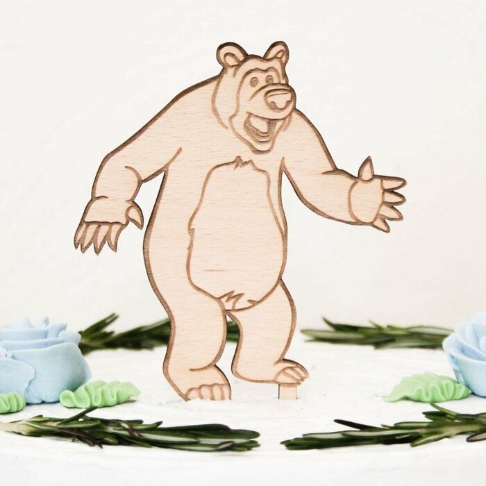 Drevená postavička na tortu - Máša a medveď 1