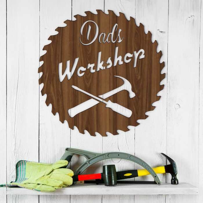 Dřevěný obraz do garáže - Dad&#039;s Workshop | Ořech