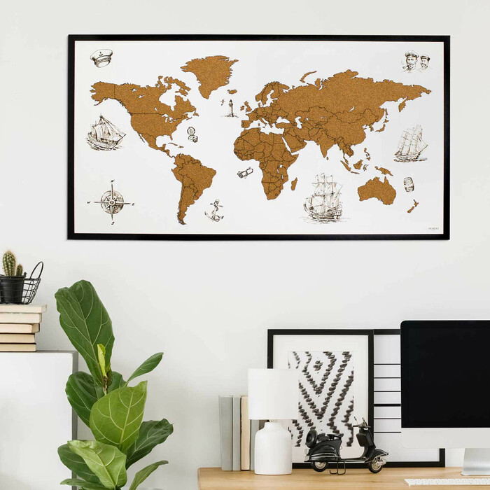 Korková, zapichovací mapa světa na stěnu - i s gravírováním