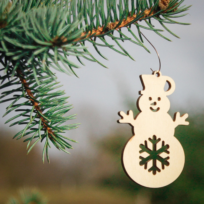 Ozdoba na stromček - snehuliak | Přírodní topolová překližka