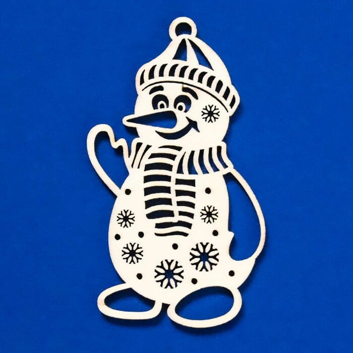 Vianočný snehuliak - Ozdoba na stromček | Prírodná topoľová preglejka