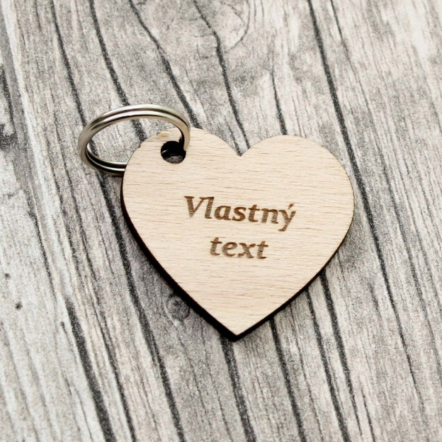 Drevená kľúčenka s vlastným textom