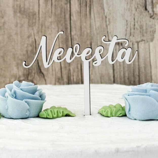 Drevený nápis na svadobnú tortu - Nevesta 