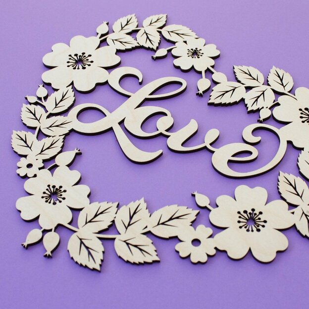 Coroniță pentru ușă cu flori - Love 