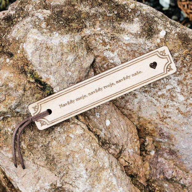 Originálna, drevená záložka do knihy s vlastným textom