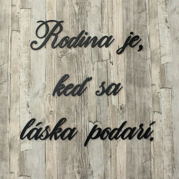 Citát o rodine a láske - samolepka z dreva