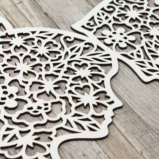 Svadobná dekorácia - Mladomanželia