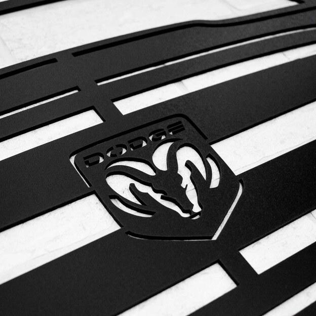 Drevený obraz auta na stenu - Dodge Ram