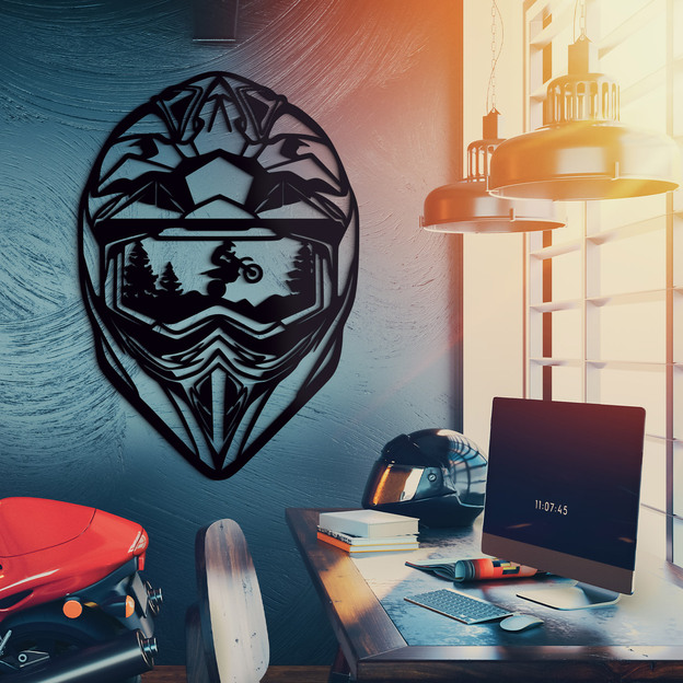 Vyrezávaný obraz na stenu - Motokrosová prilba