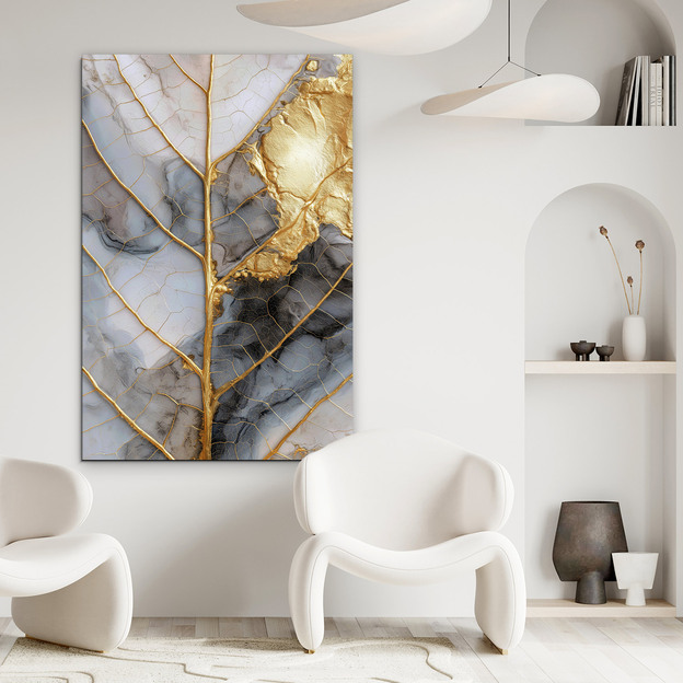 Glamour image - Golden leaf in marble
