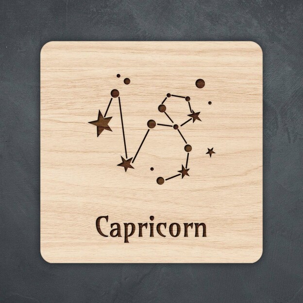 Suport de pahar din lemn - Semnul Capricorn