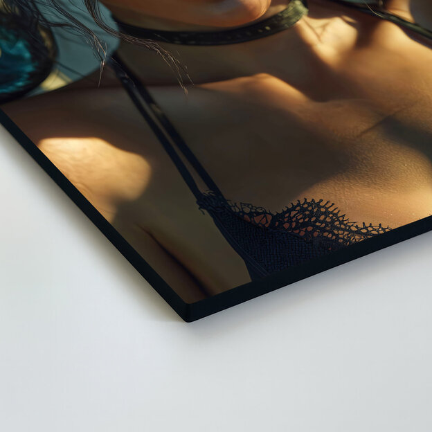 Dizajnový drevený obraz - Hadia žena