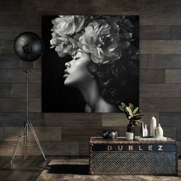 Black and White Wall Art - Woman&#039;s Face