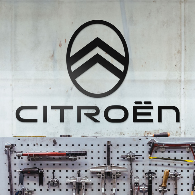 Drevené logo do garáže - Citroën