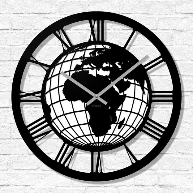 Wooden Clock - World Map