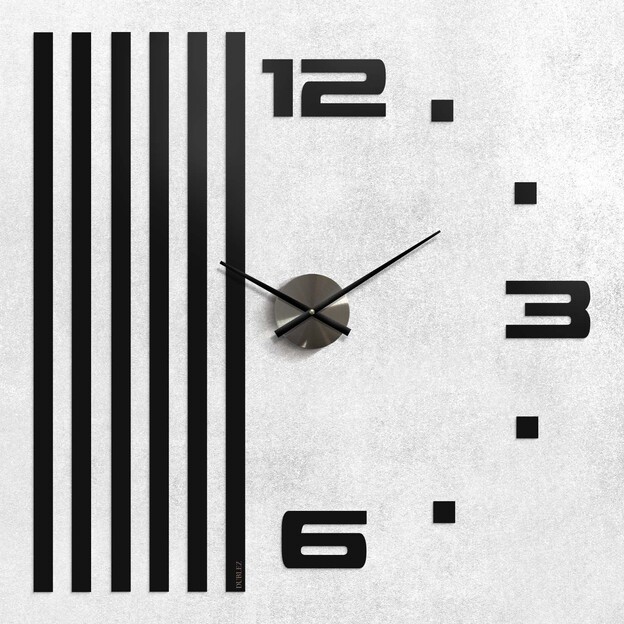 Lamelové nástěnné hodiny ze dřeva - ONE