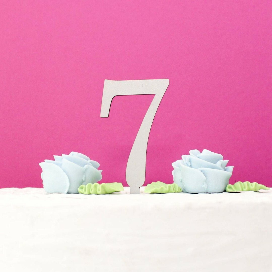 Drevené čísla - zápichy do torty | Biela