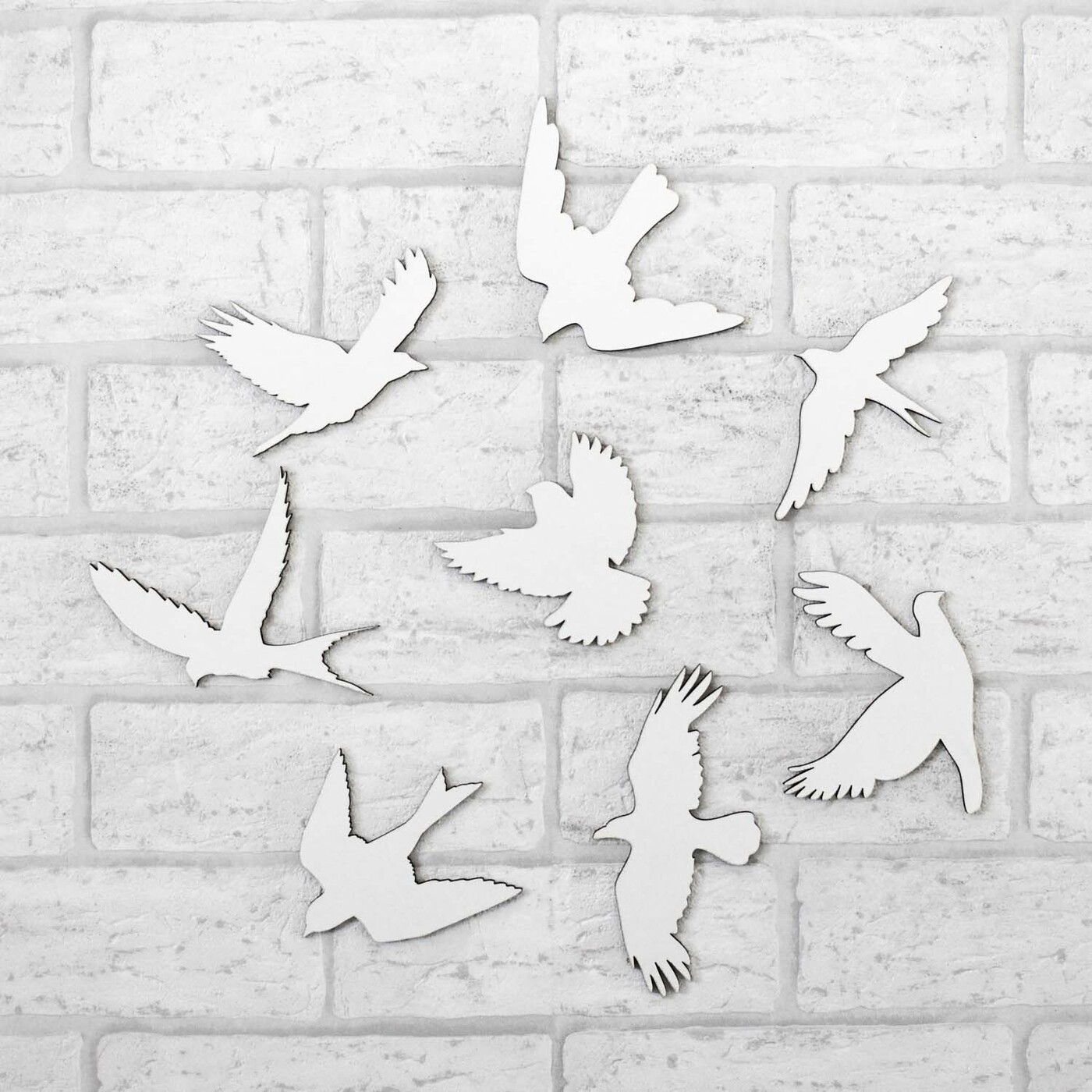 Drevená samolepka vtáčiky na stenu 8 ks | Biela