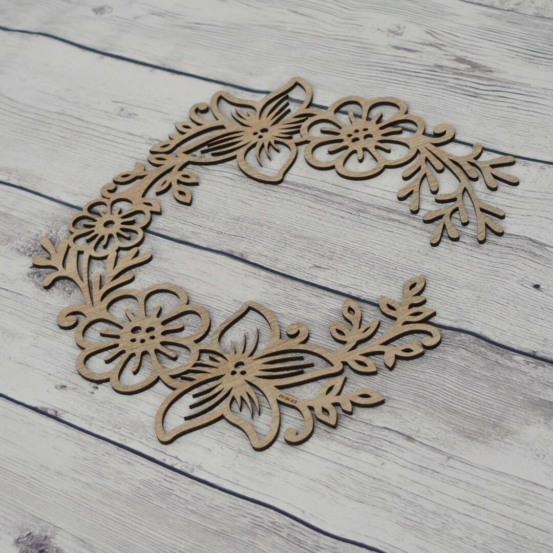 Letný kvetinový veniec na dvere  | Dub Sonoma