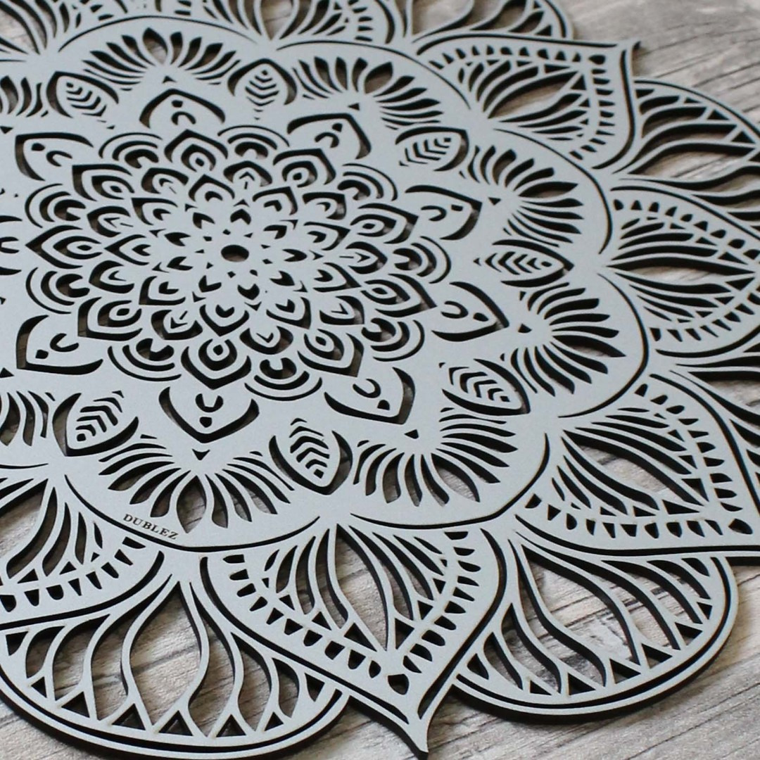 Vyrezávaná 3D Mandala - lotosový kvet | Strieborná