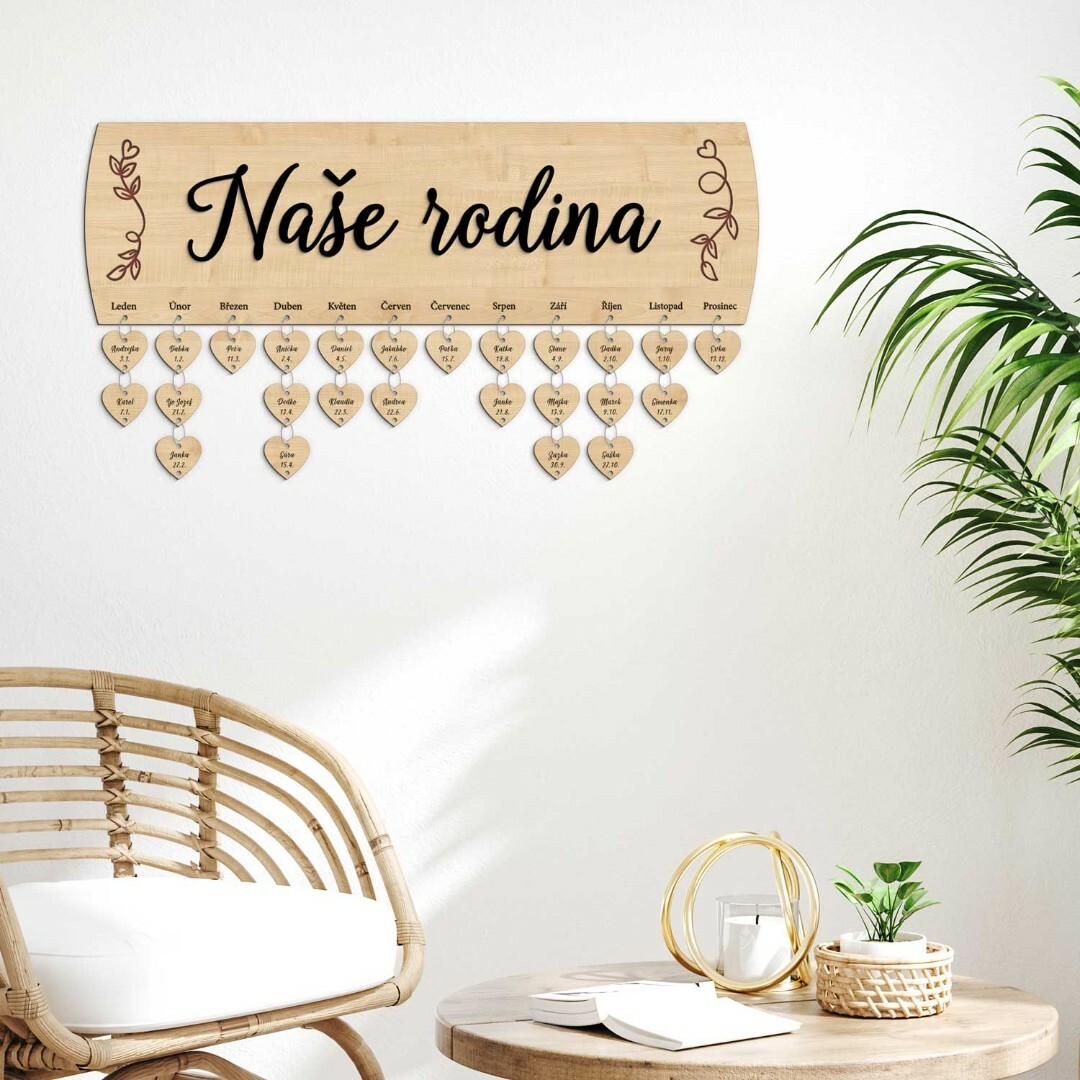 Dřevěný rodinný kalendář - Naše rodina | Javor