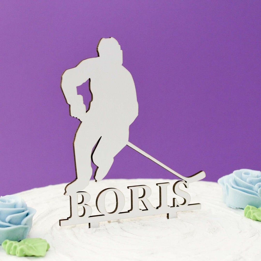 Drevený zápich na tortu s menom - Hokejista | Biela