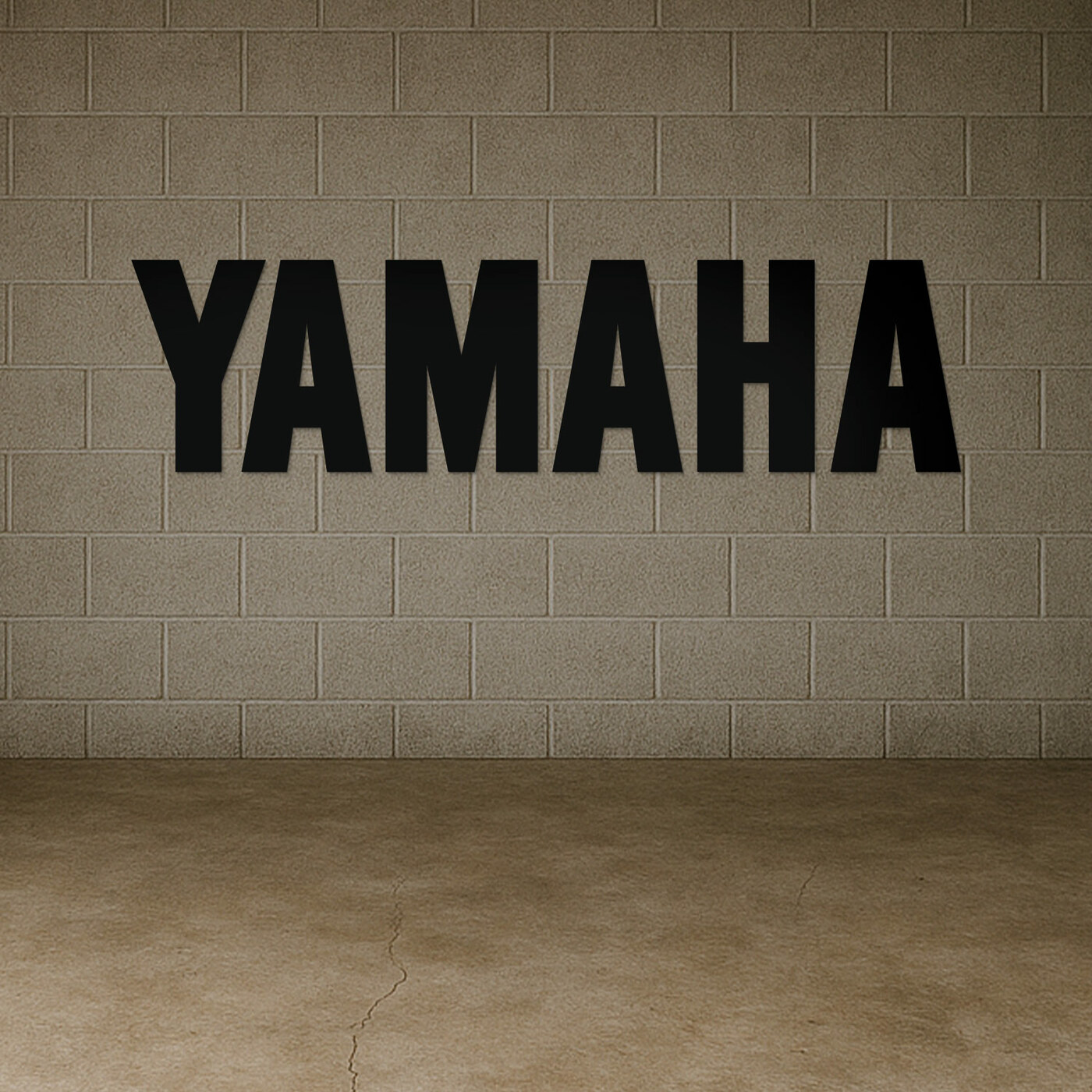 Drevený nápis na stenu - YAMAHA | Čierna