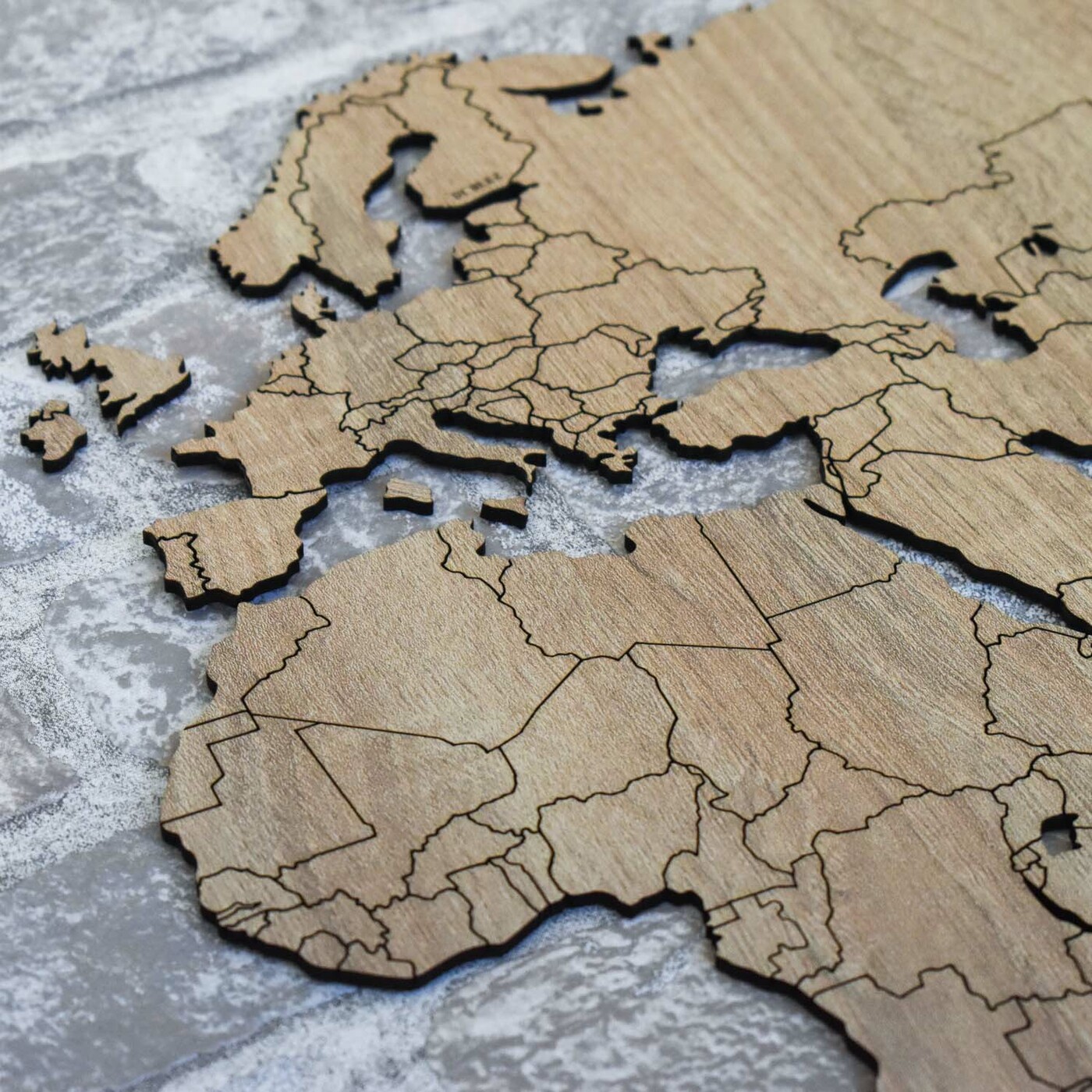 Wooden 3D World Map with Marked State Borders | Tobacco Oak