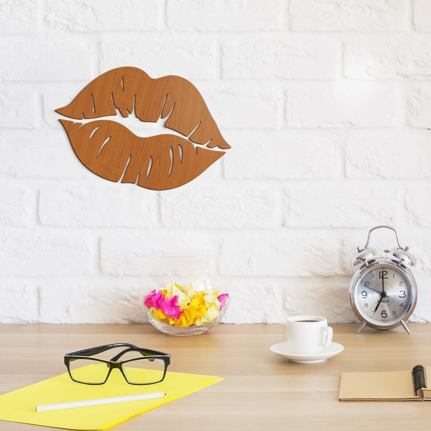 Wooden Sticker - Kiss | Cherry