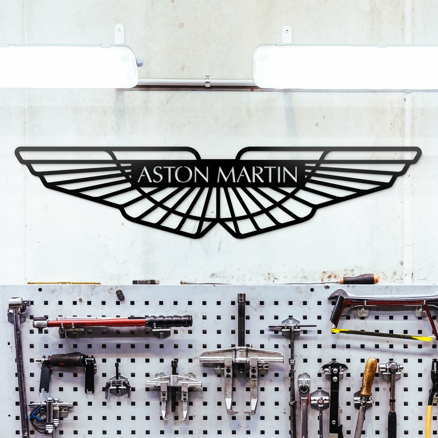 Cut-out Logo - Aston Martin | Black
