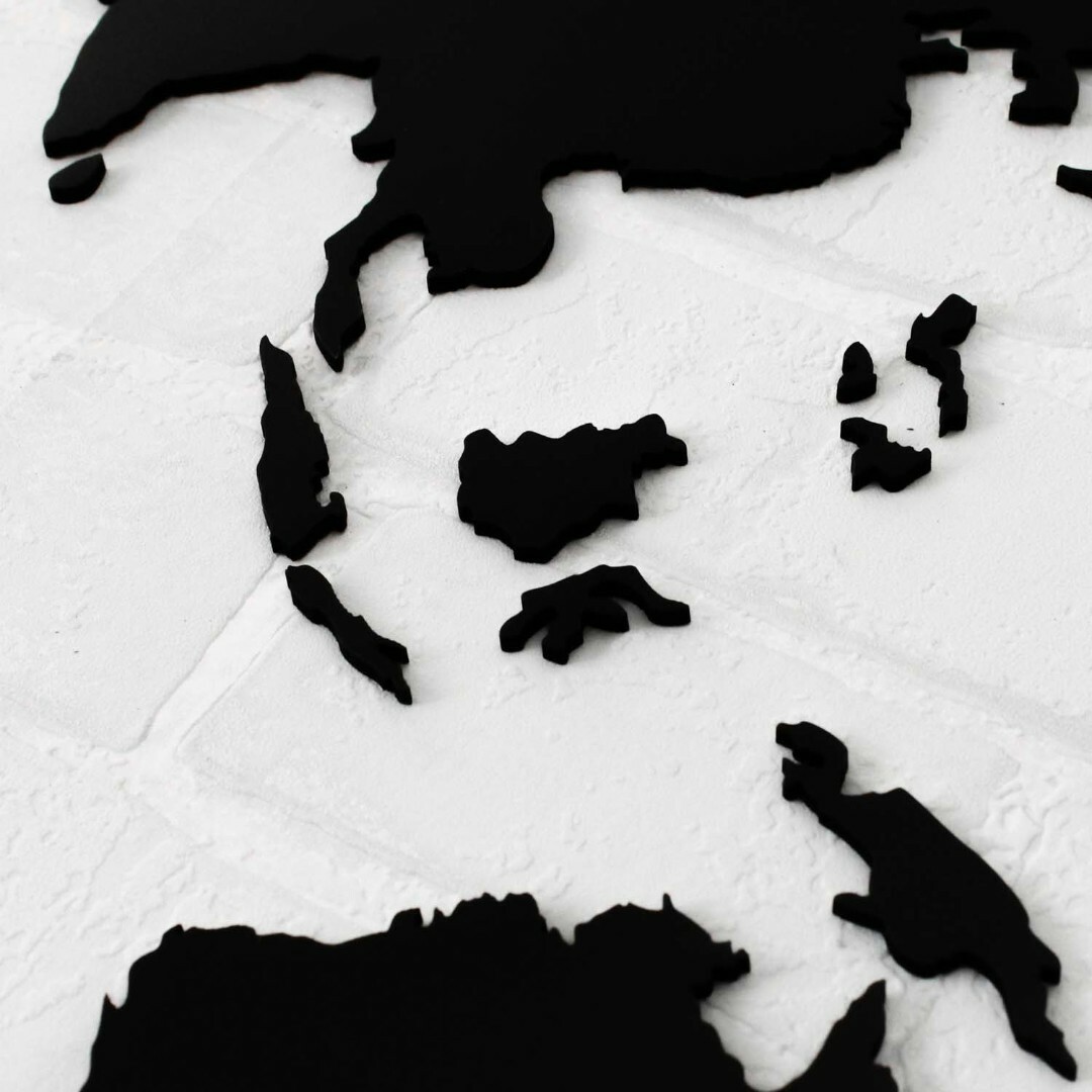 Wooden 3D World Map on the Wall | Black