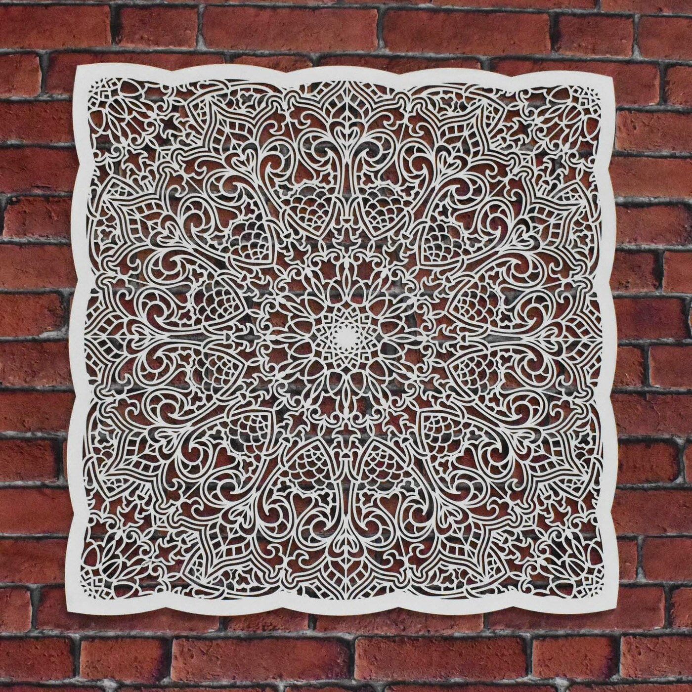 Vyrezávaná drevená mandala na stenu - Štvorec  | Biela